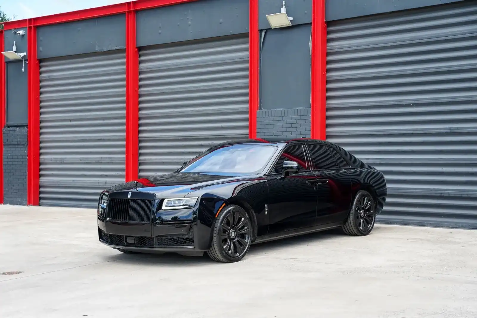 2022 Rolls-Royce Ghost Base's photo