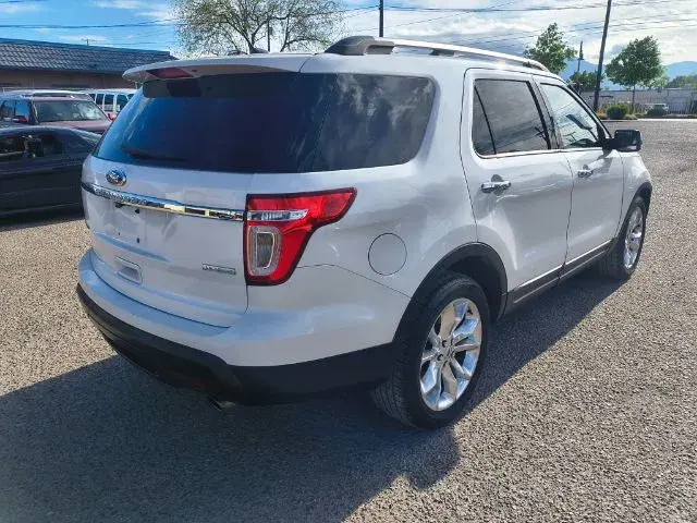 2014 Ford Explorer Limited photo 4