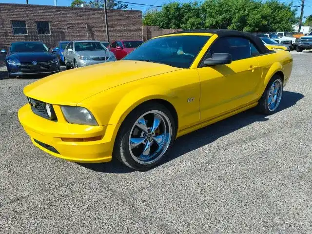 2006 Ford Mustang GT Premium's photo