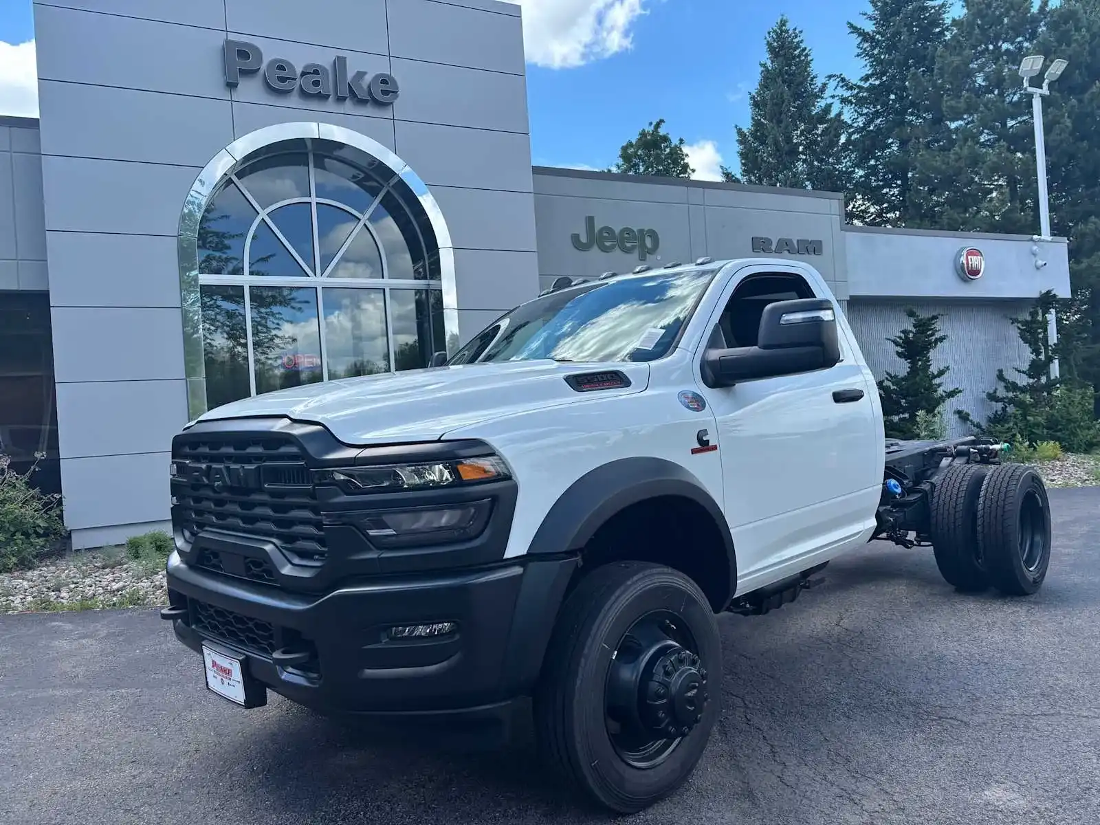 2026 RAM 5500 Tradesman 4X4 Reg Cab SWB DRW 145" WB's photo