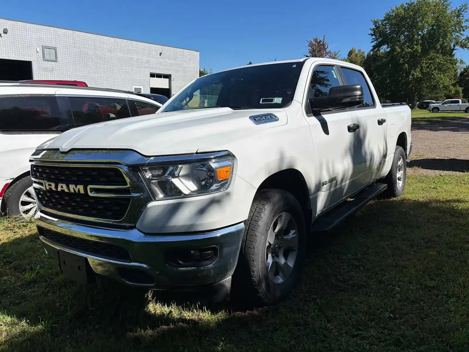 2024 RAM 1500 Big Horn/Lone Star 4WD Crew Cab 5'7's photo
