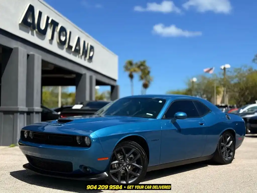 2021 Dodge Challenger R/T's photo