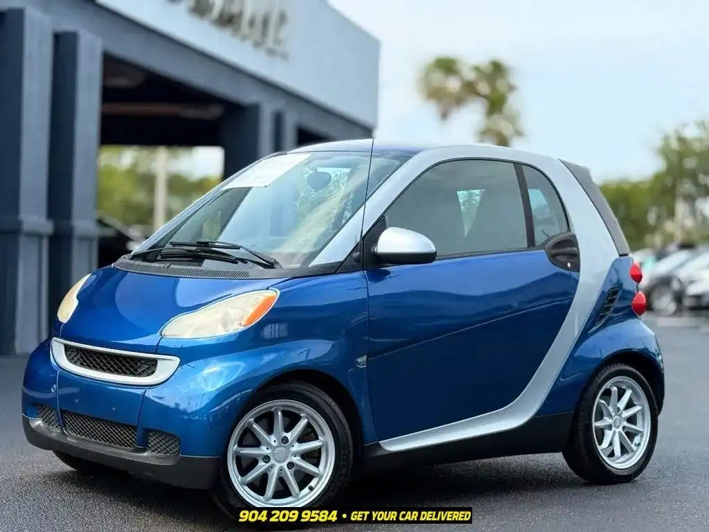 2008 smart fortwo pure's photo
