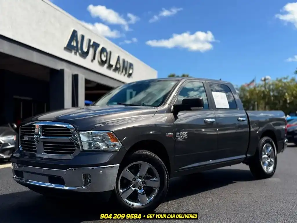 2019 RAM 1500 Classic Big Horn Crew Cab 5'7's photo
