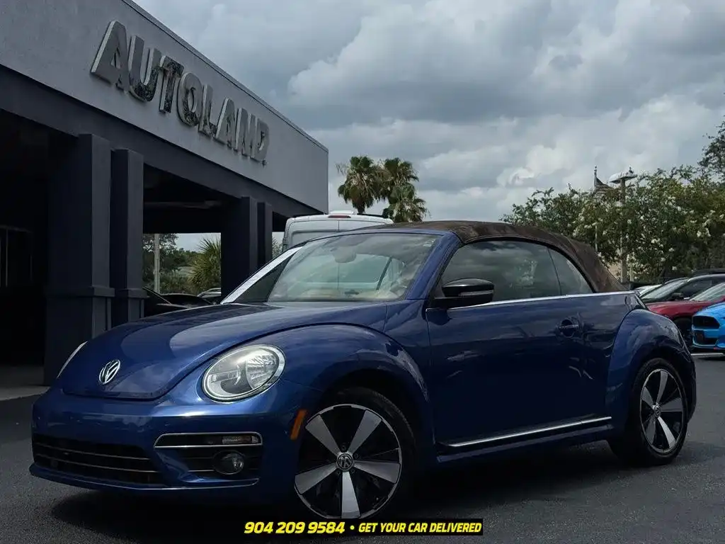 2013 Volkswagen Beetle 2.0T Conv. DSG's photo