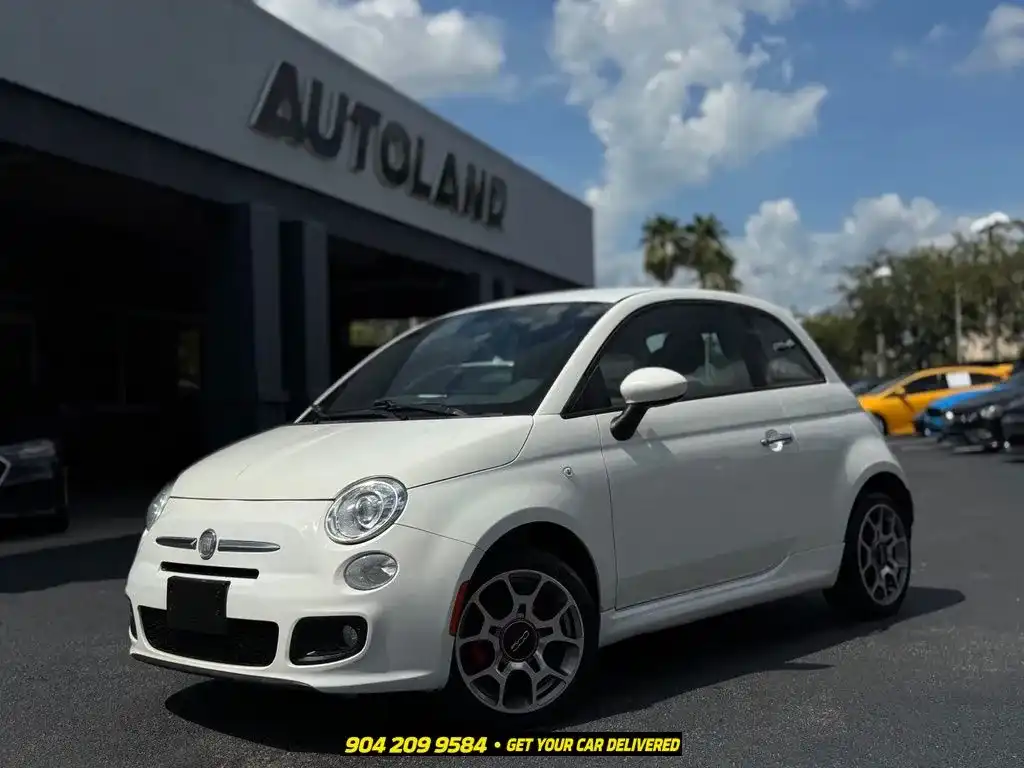 2013 FIAT 500 Sport's photo