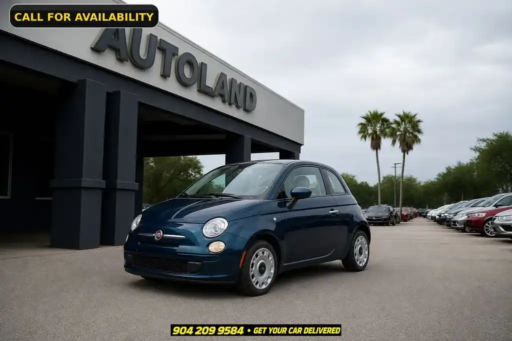 2013 FIAT 500 Pop's photo