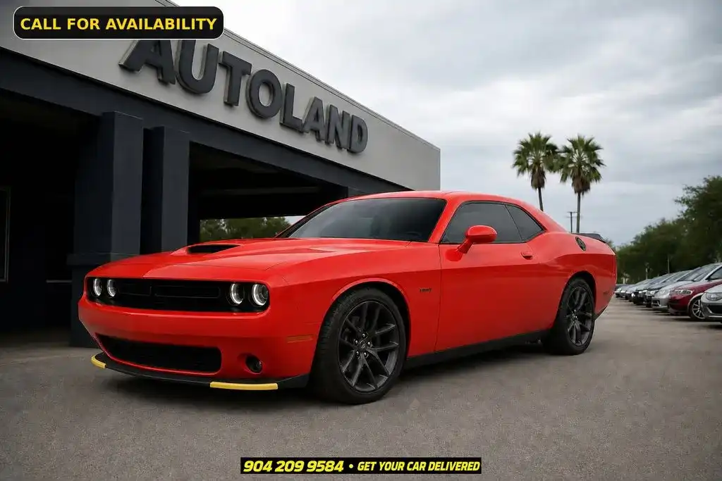 2021 Dodge Challenger R/T's photo