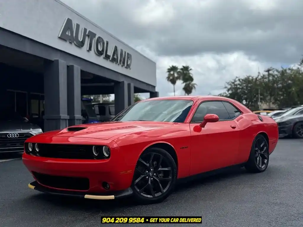 2021 Dodge Challenger R/T's photo