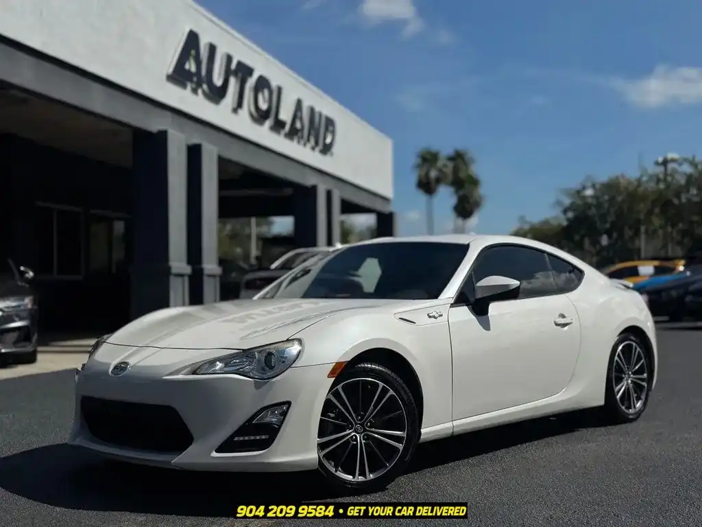 2015 Scion FR-S MT's photo