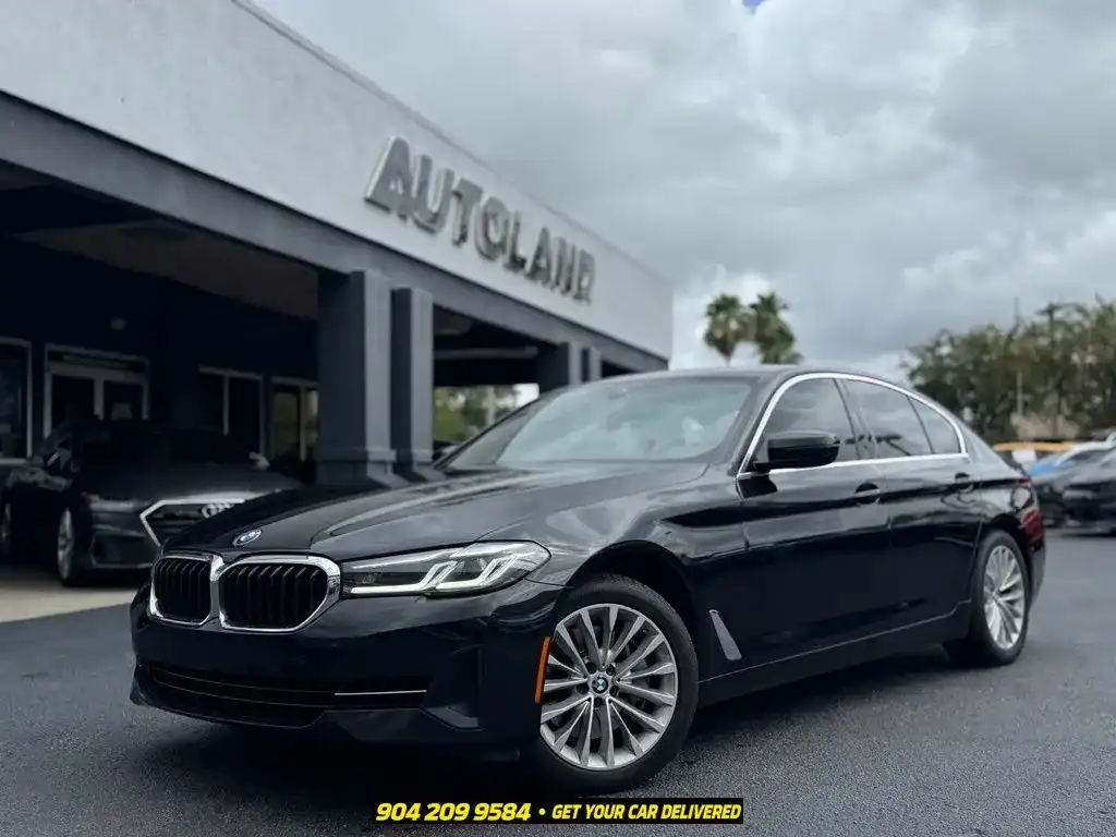 2021 BMW 5 Series 540i xDrive Sedan's photo