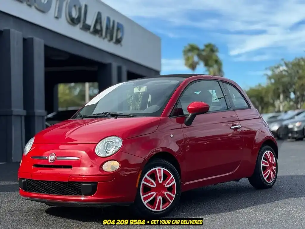 2013 FIAT 500 Pop Cabrio's photo