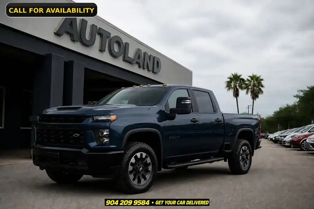 2021 Chevrolet Silverado HD Custom 4WD Crew Cab Standard Box's photo