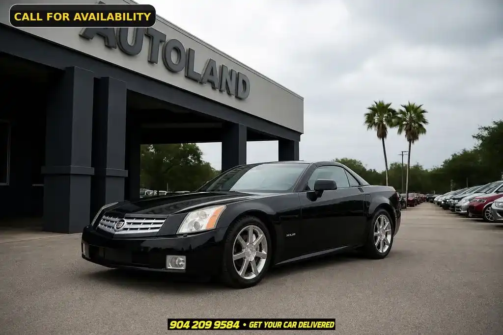 2005 Cadillac XLR V8 Roadster's photo