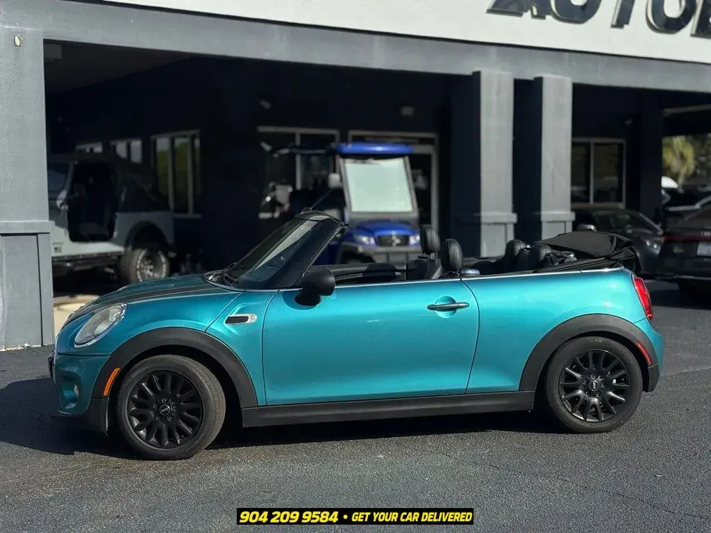 2016 MINI Cooper Base photo 3