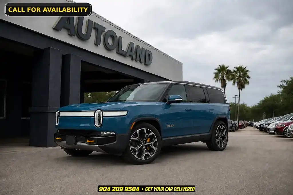 2023 Rivian R1S Adventure Quad-Motor Large Pack's photo