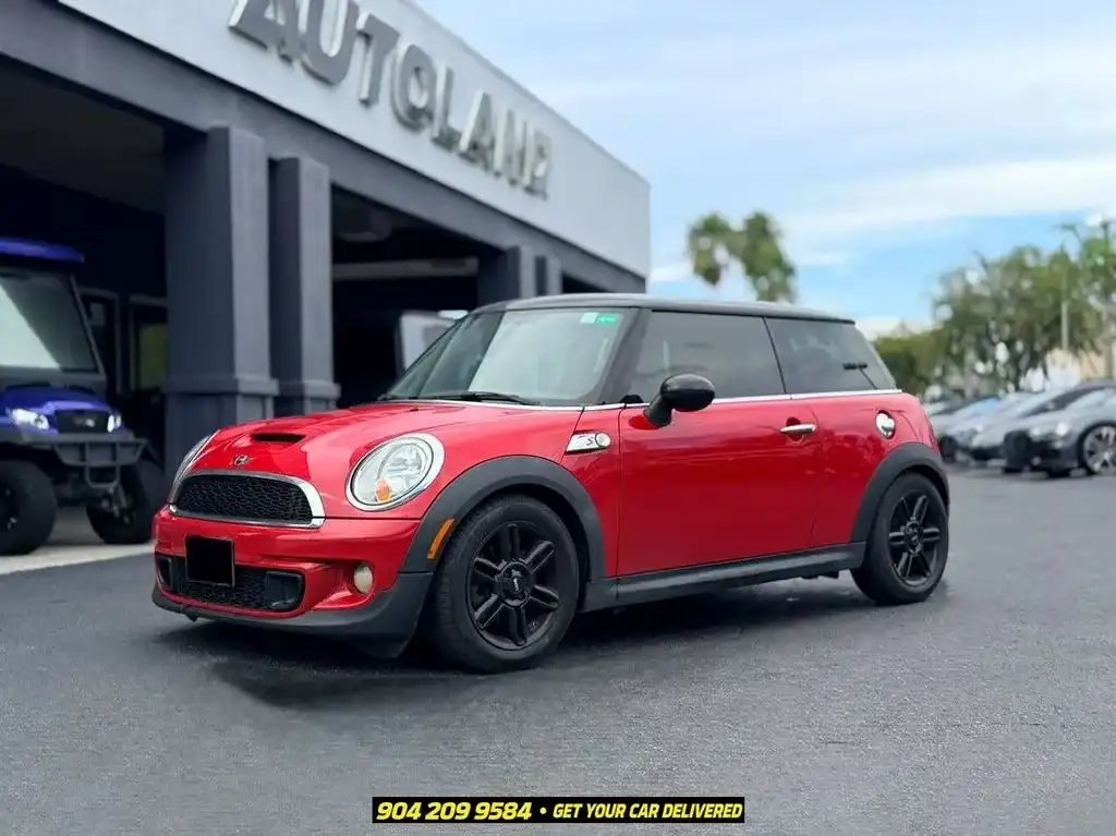 2013 MINI Cooper S's photo