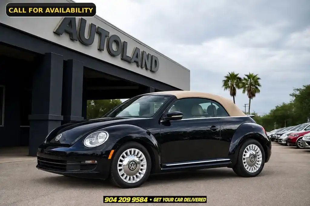 2014 Volkswagen Beetle 1.8T Convertible. Auto PZEV's photo