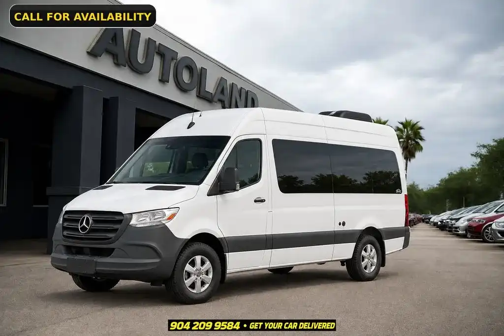 2019 Mercedes-Benz Sprinter 2500 144 WB High Roof's photo