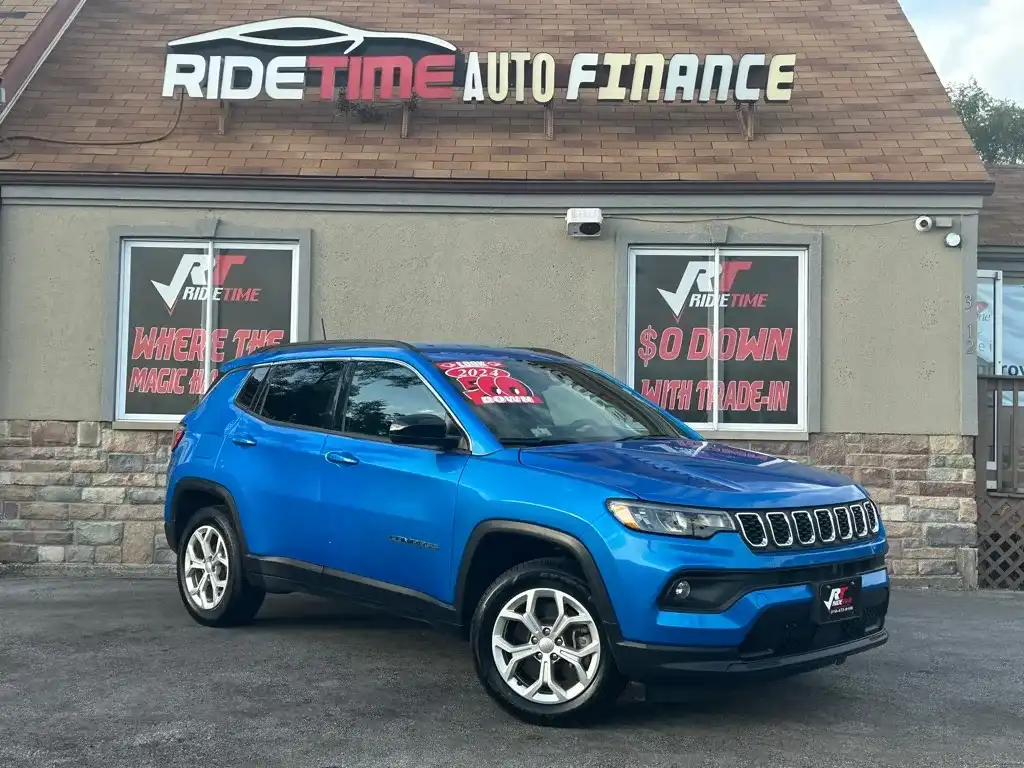 2024 Jeep Compass Latitude 4WD's photo