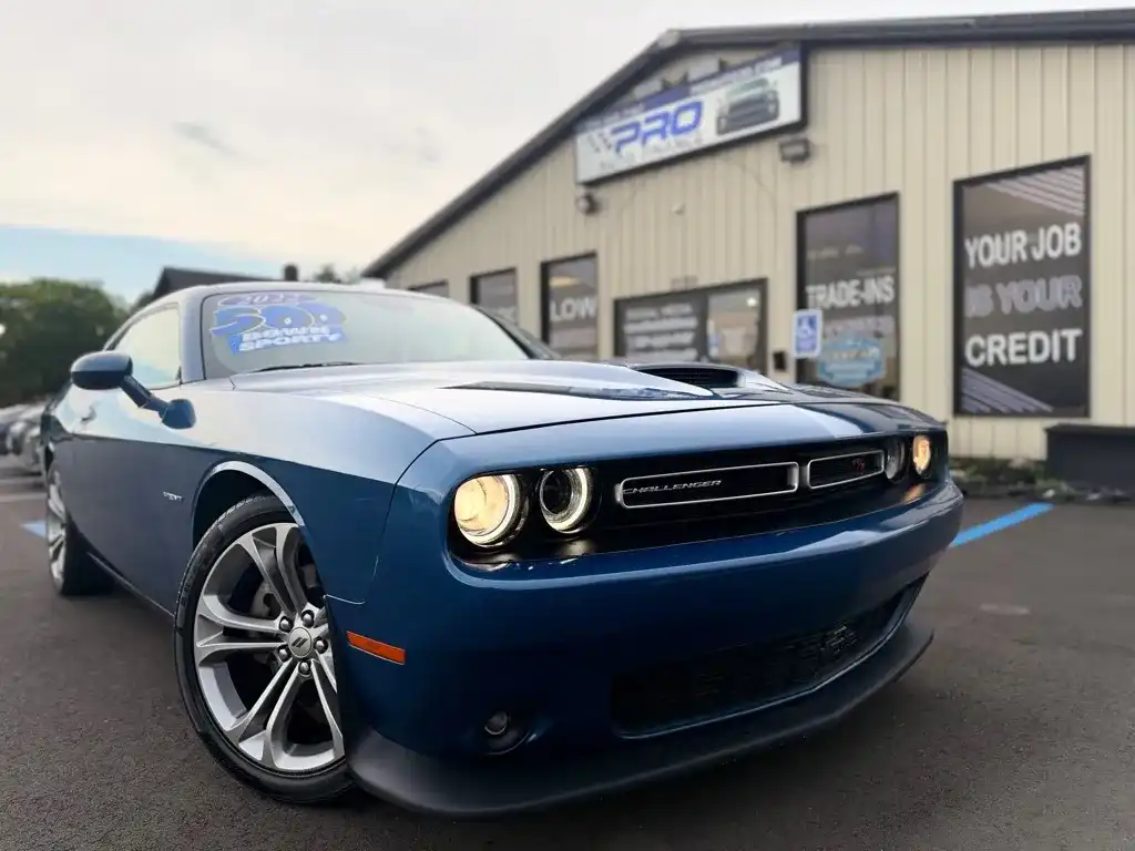 2022 Dodge Challenger R/T's photo