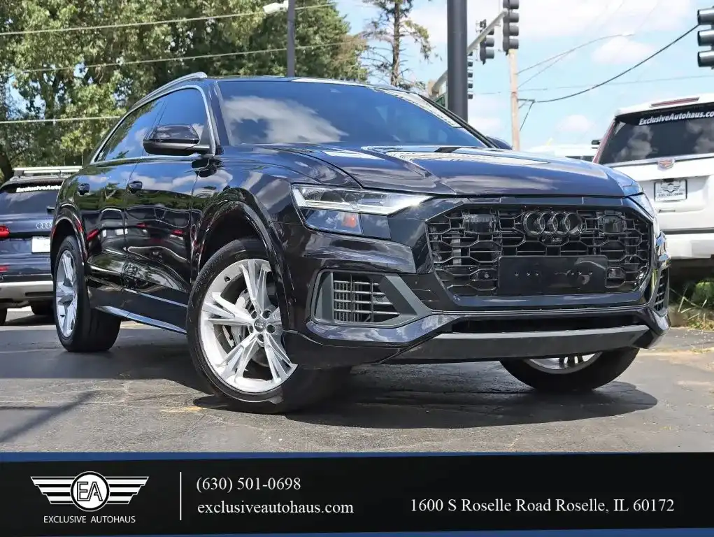 2020 Audi Q8 55 Premium Plus quattro Tiptonic's photo