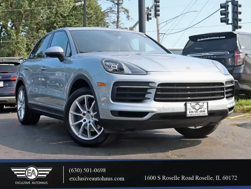 2020 Porsche Cayenne Base's photo