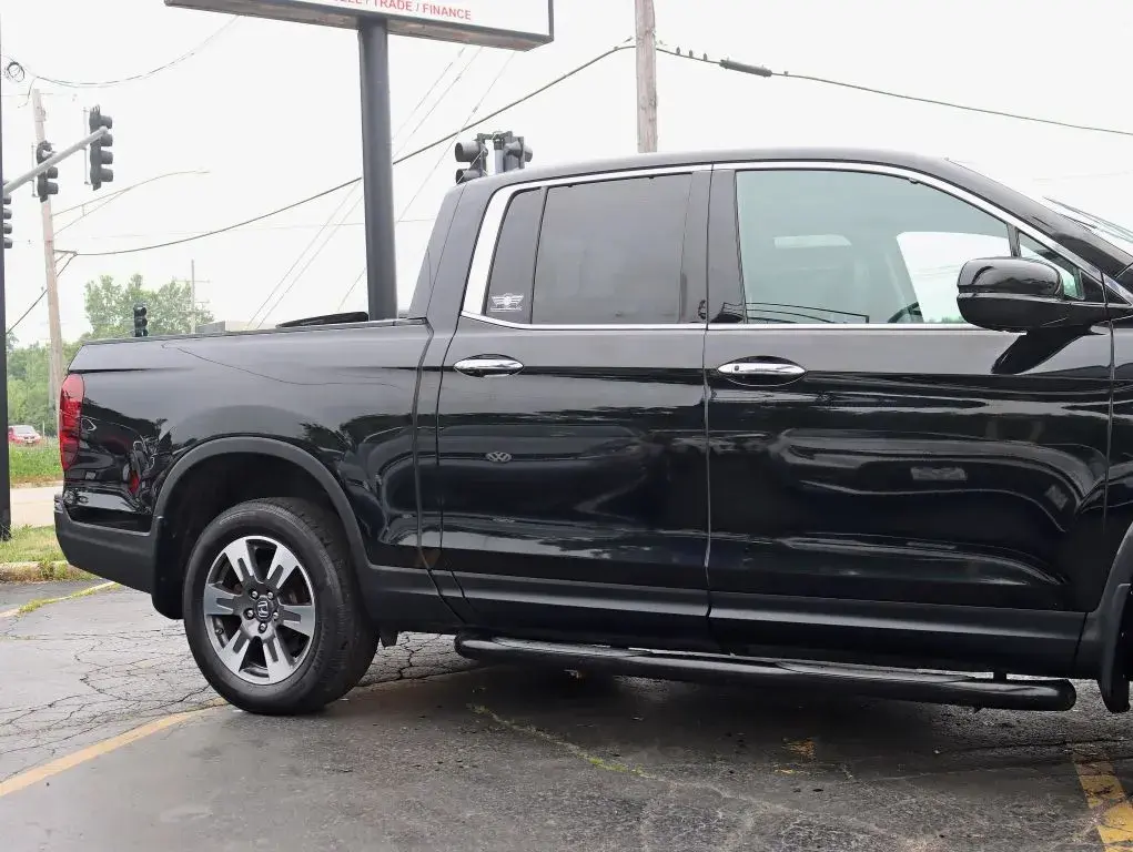 2018 Honda Ridgeline RTL-E AWD photo 4