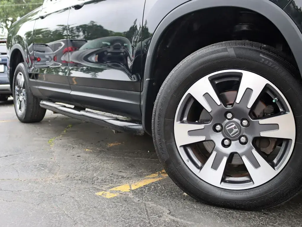 2018 Honda Ridgeline RTL-E AWD photo 5