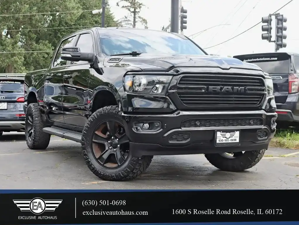 2021 RAM 1500 Big Horn/Lone Star 4x4 Crew Cab 5'7's photo