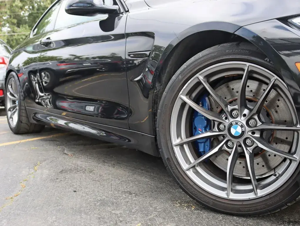 2016 BMW M4 Base photo 5