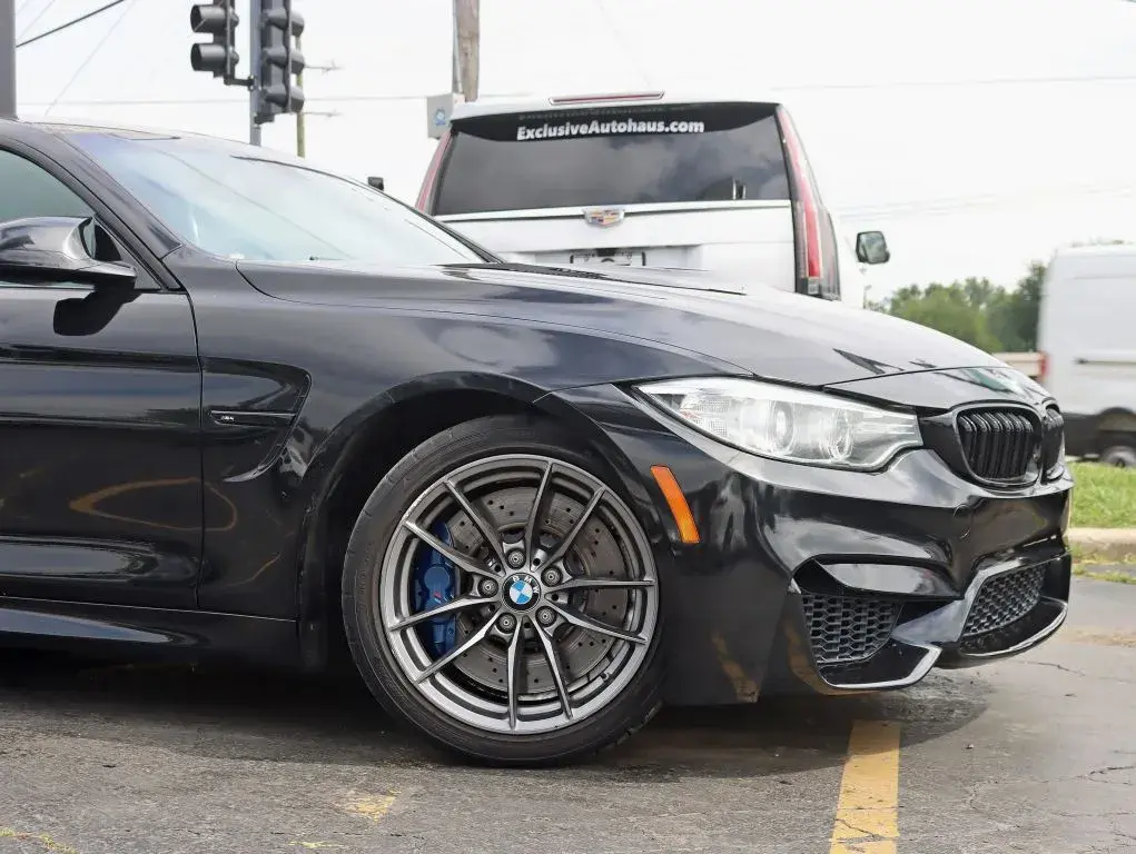 2016 BMW M4 Base photo 3