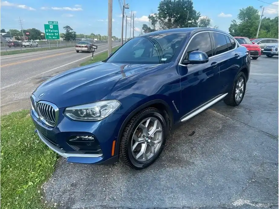 2021 BMW X4 xDrive30i's photo