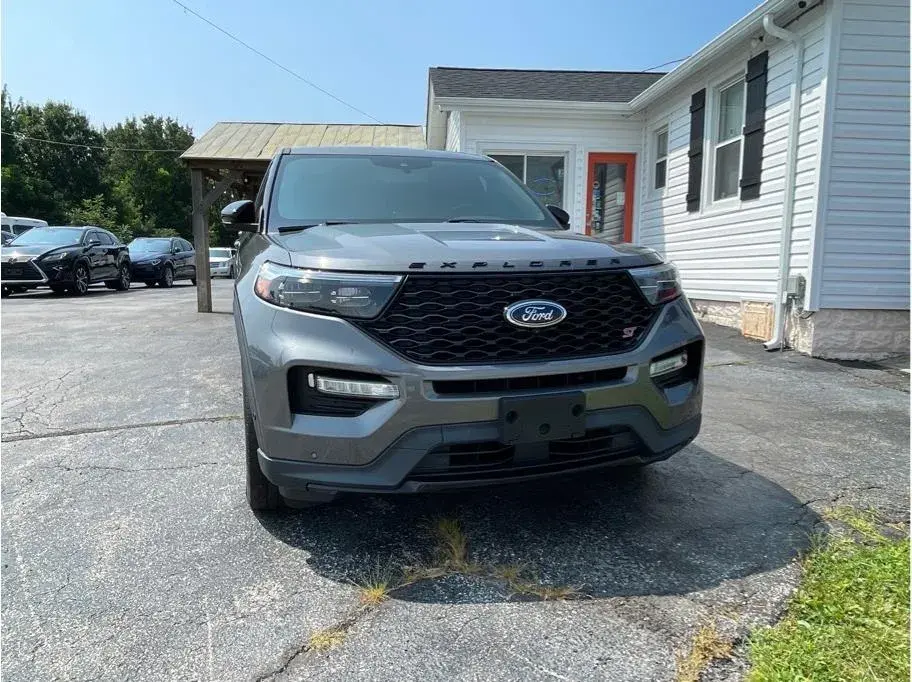2021 Ford Explorer ST 4WD photo 3