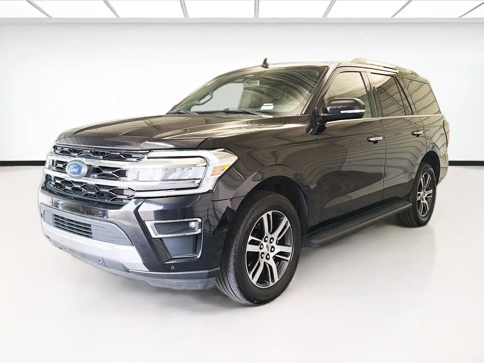 2024 Ford Expedition Limited 4X4's photo