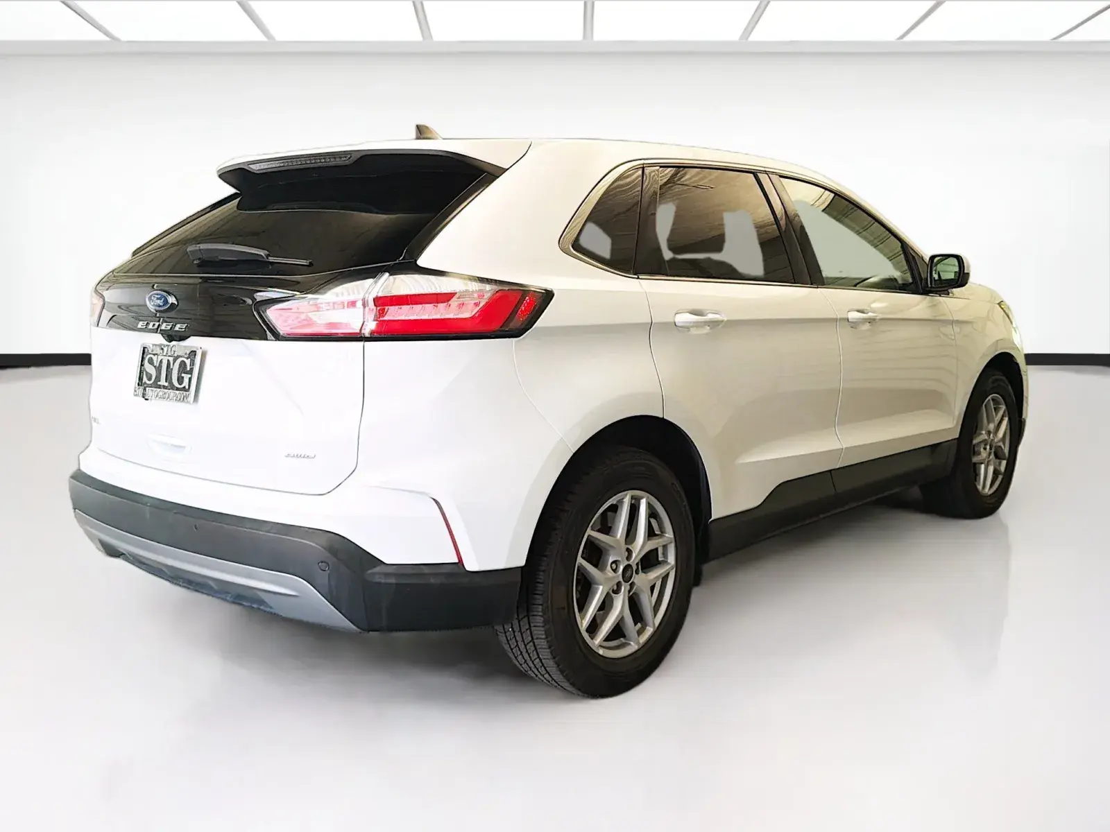 2023 Ford Edge SEL AWD photo 4