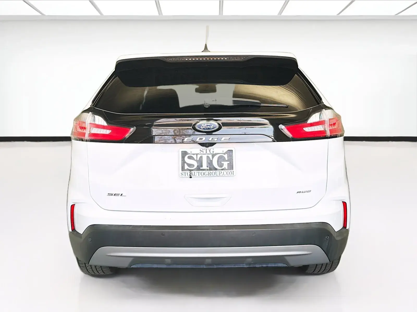 2023 Ford Edge SEL AWD photo 5