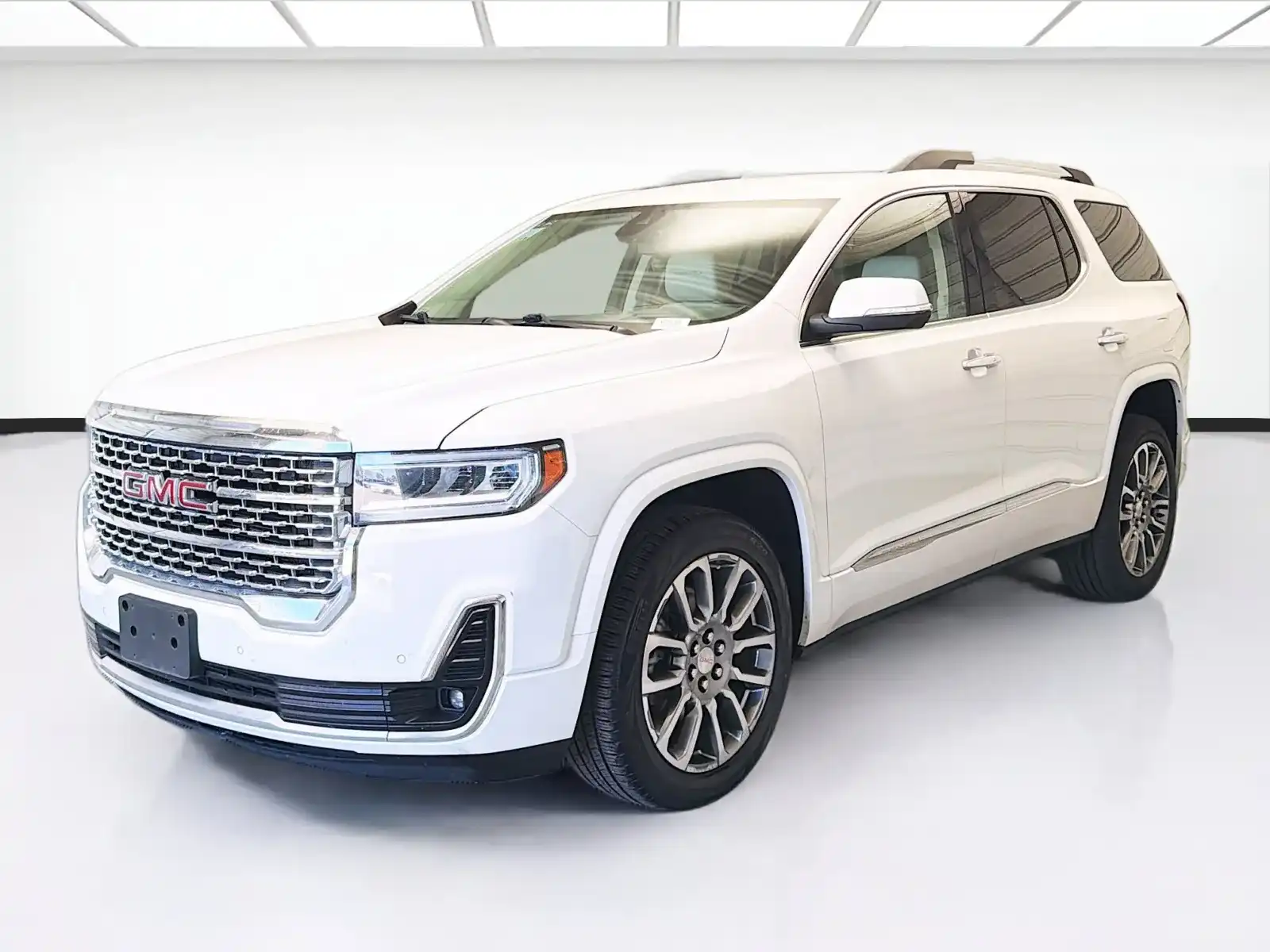 2023 GMC Acadia Denali AWD's photo