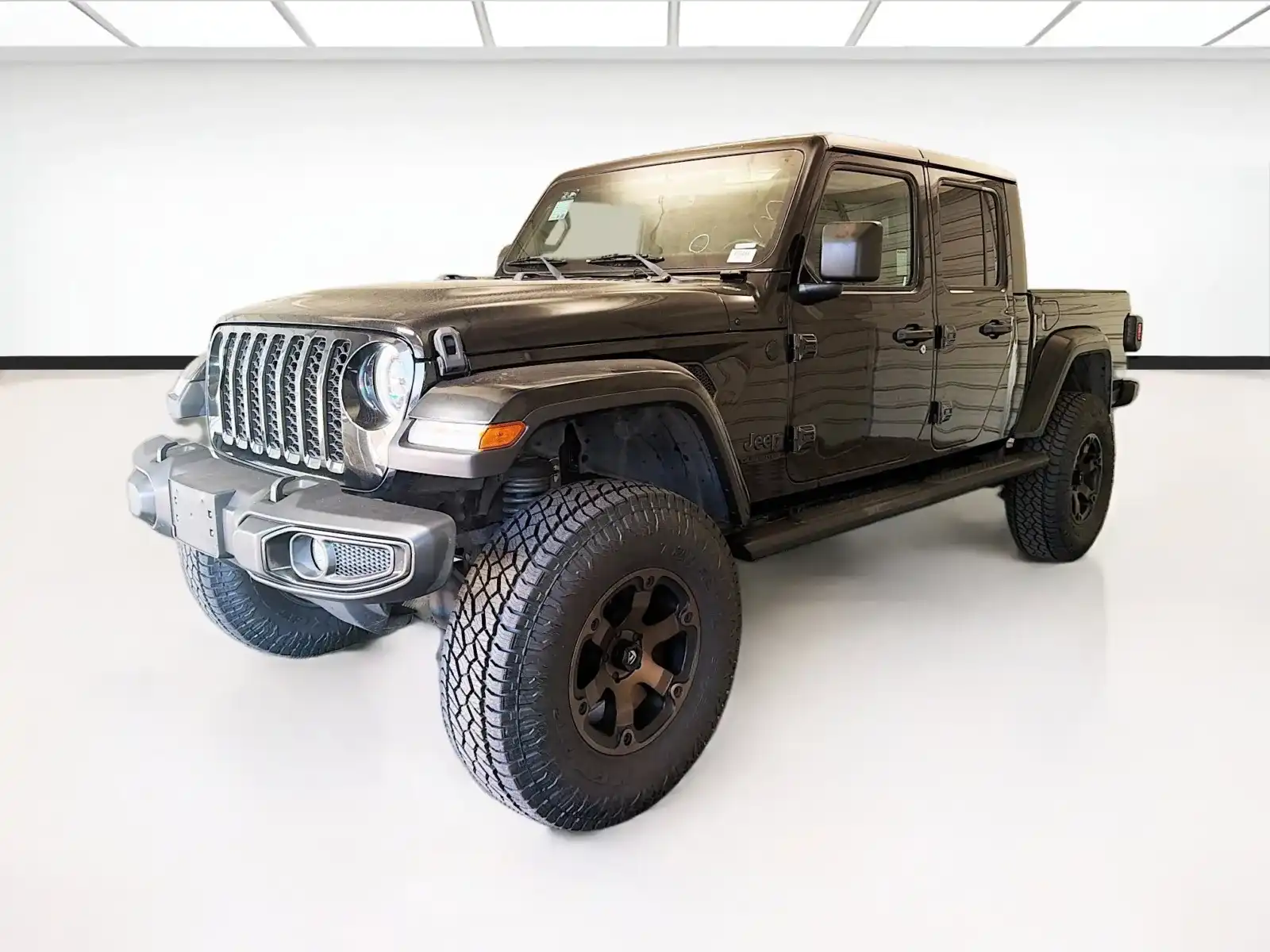 2021 Jeep Gladiator California Edition's photo