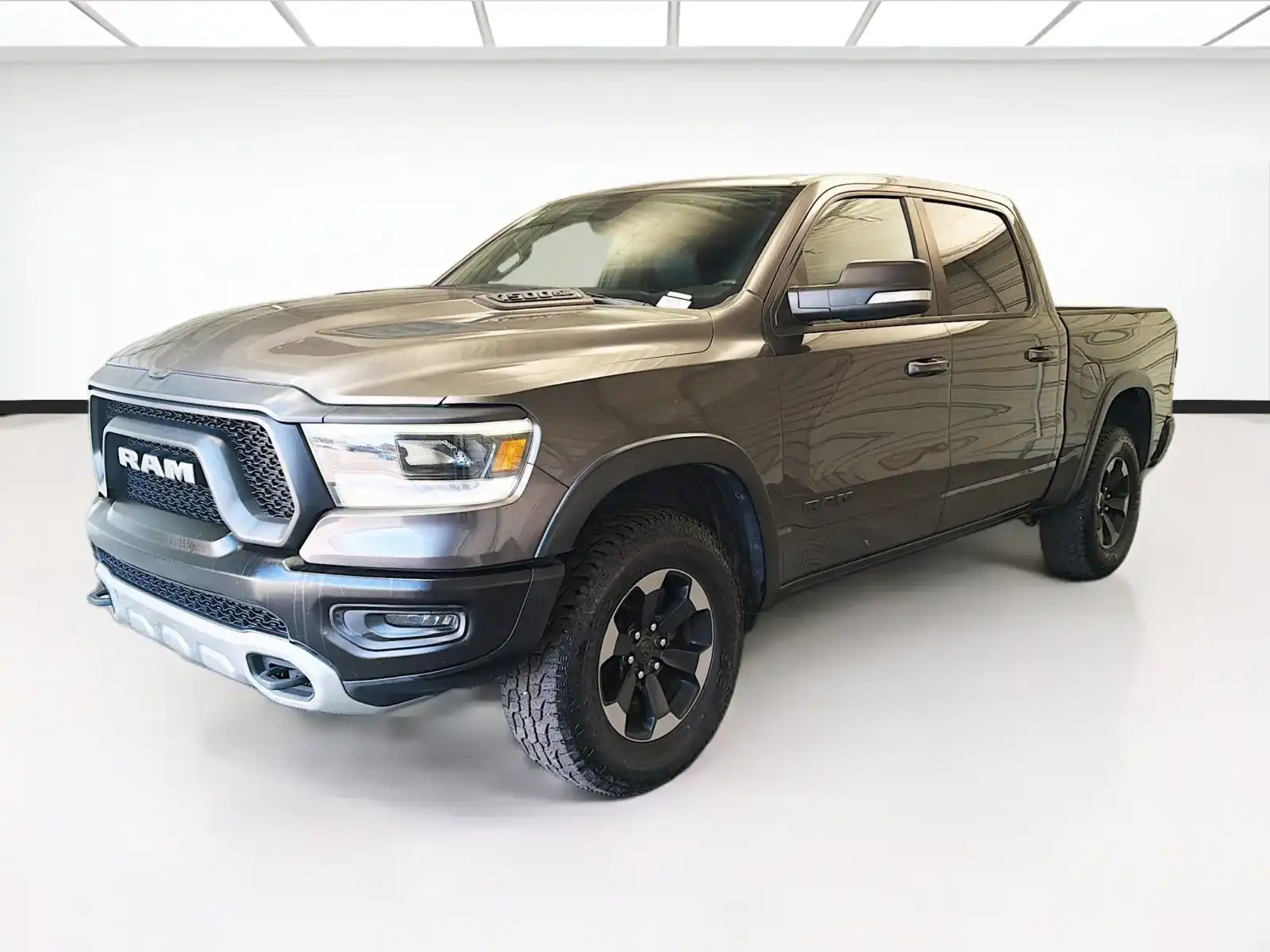 2020 RAM 1500 Rebel 4x4 Crew Cab 5'7's photo