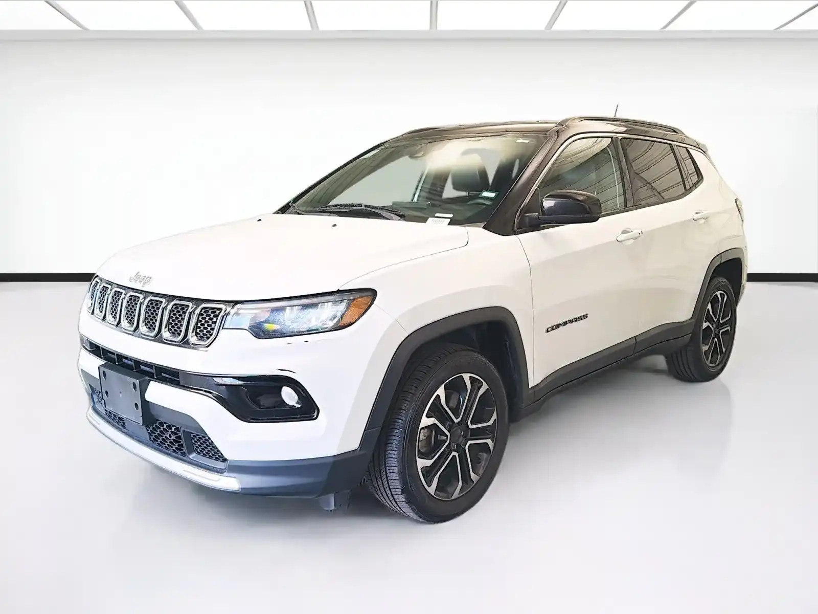 2023 Jeep Compass Limited 4X4's photo