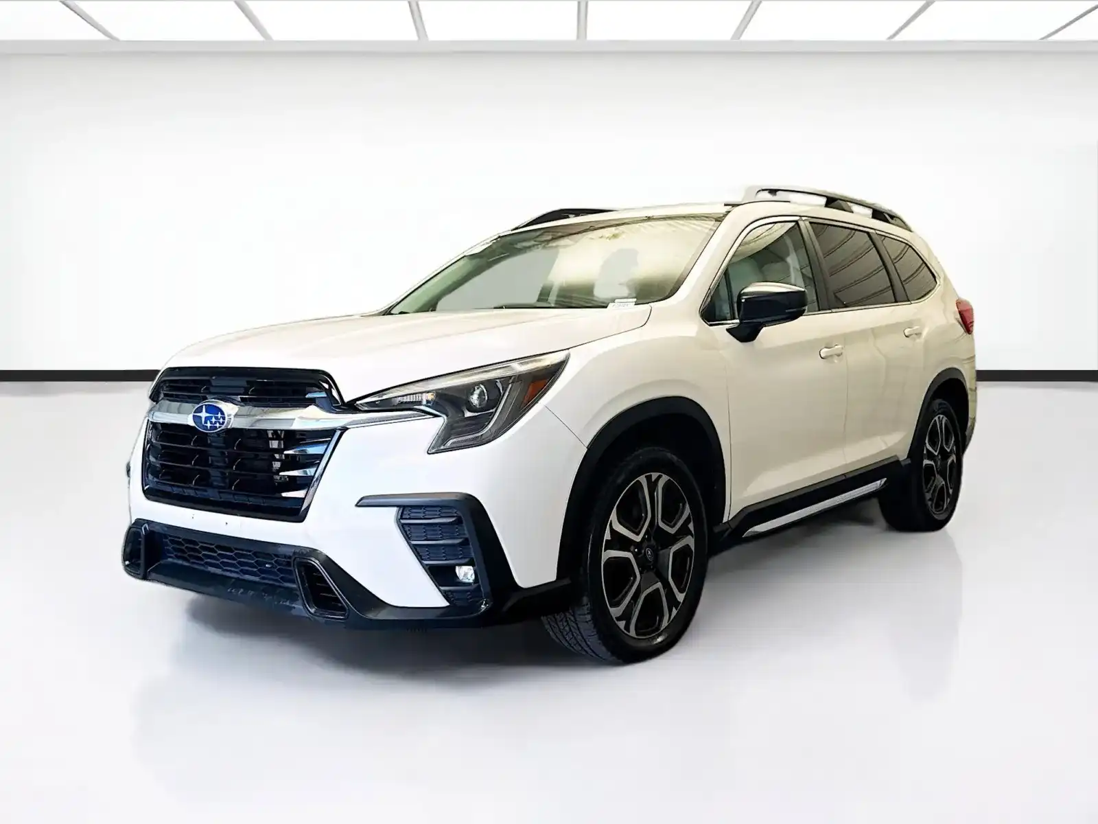 2024 Subaru Ascent Limited 7 Passenger's photo