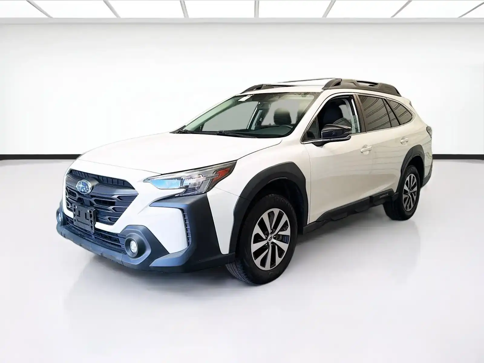 2024 Subaru Outback Premium's photo