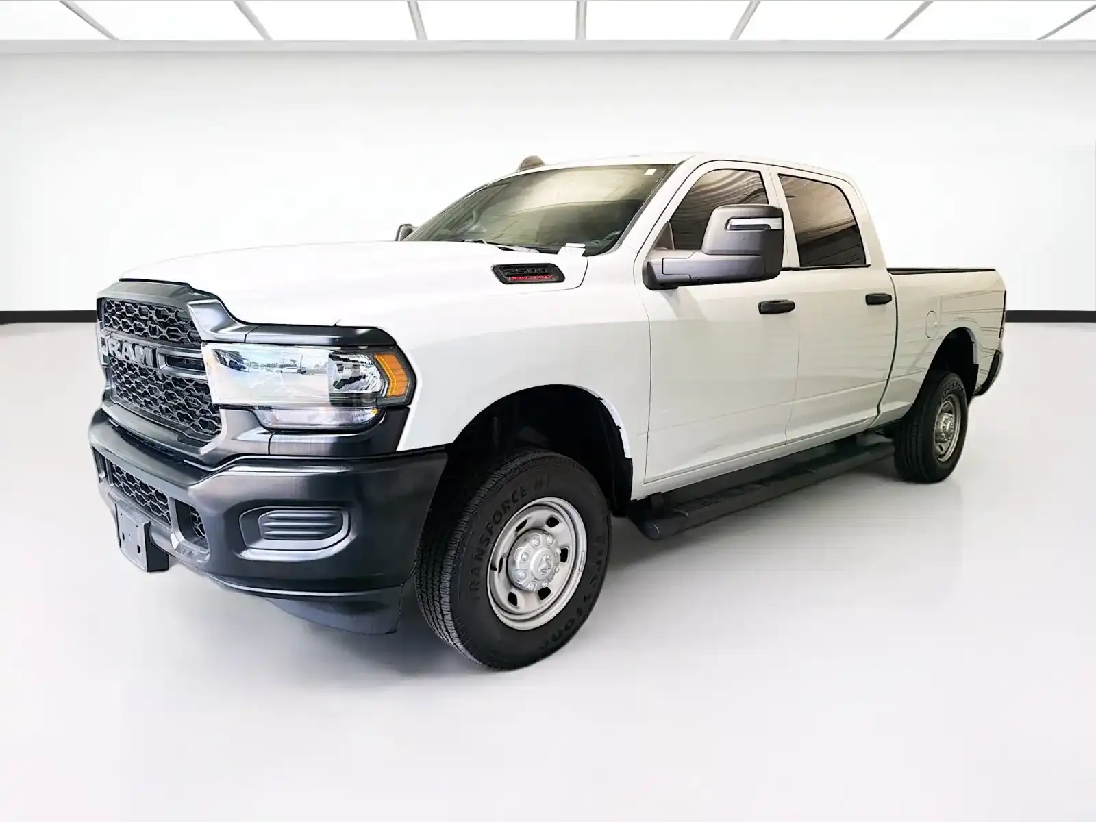 2024 RAM 2500 Tradesman 4X4 Crew Cab SWB's photo