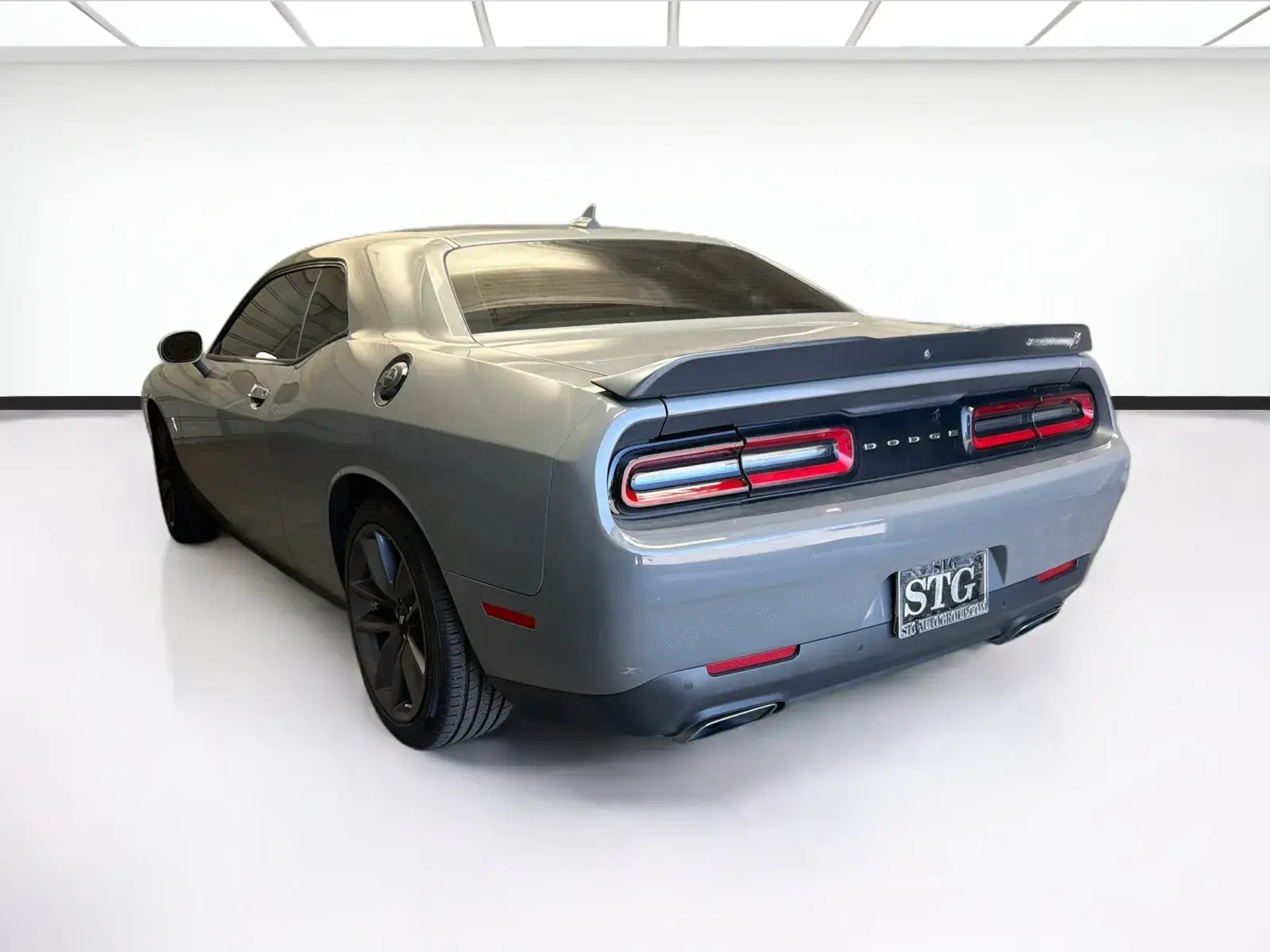 2019 Dodge Challenger R/T Scat Pack photo 4