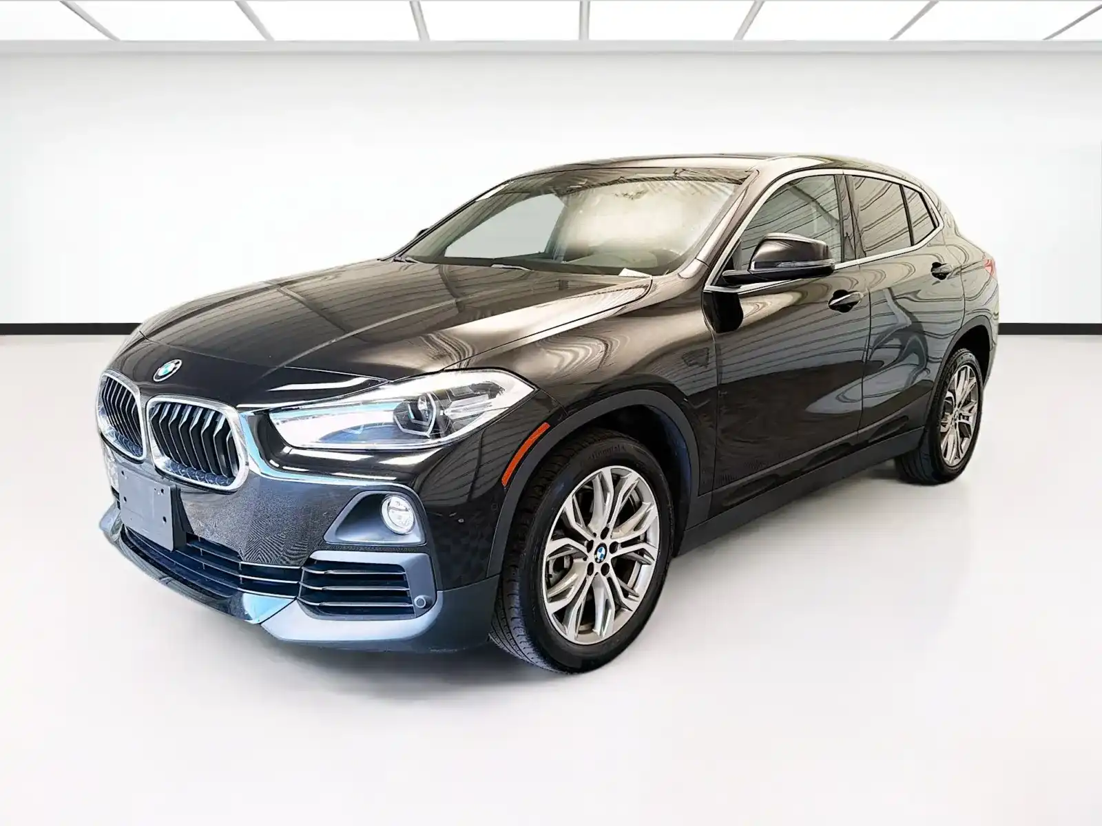 2020 BMW X2 sDrive28i's photo