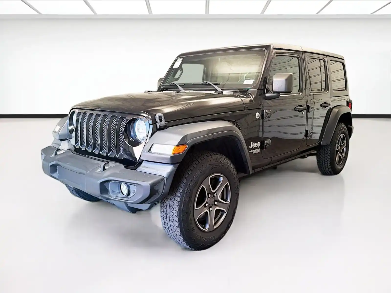 2018 Jeep Wrangler Sport S's photo