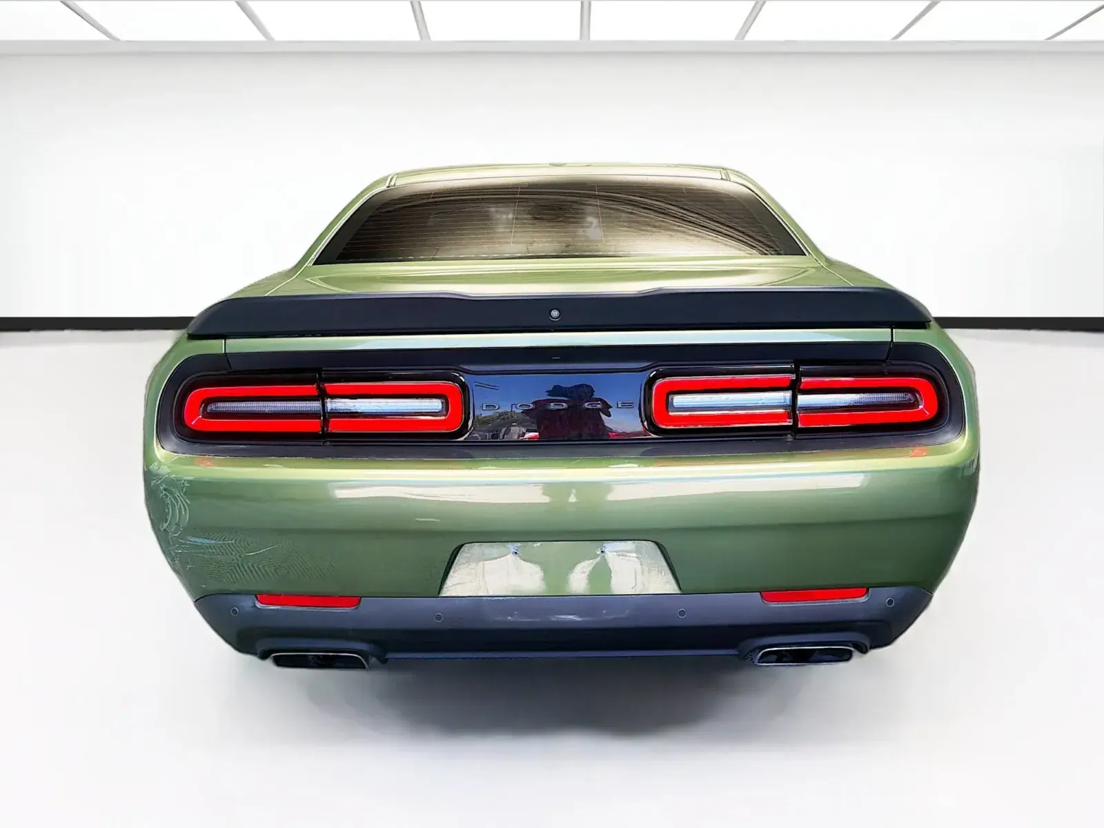 2023 Dodge Challenger R/T photo 5