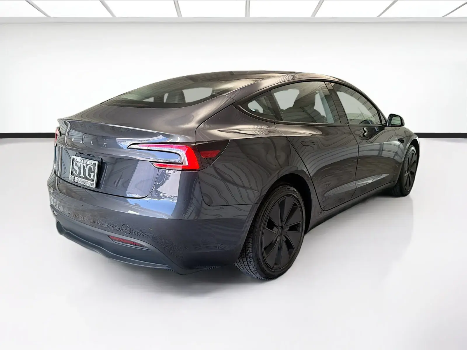 2024 Tesla Model 3 Base photo 4