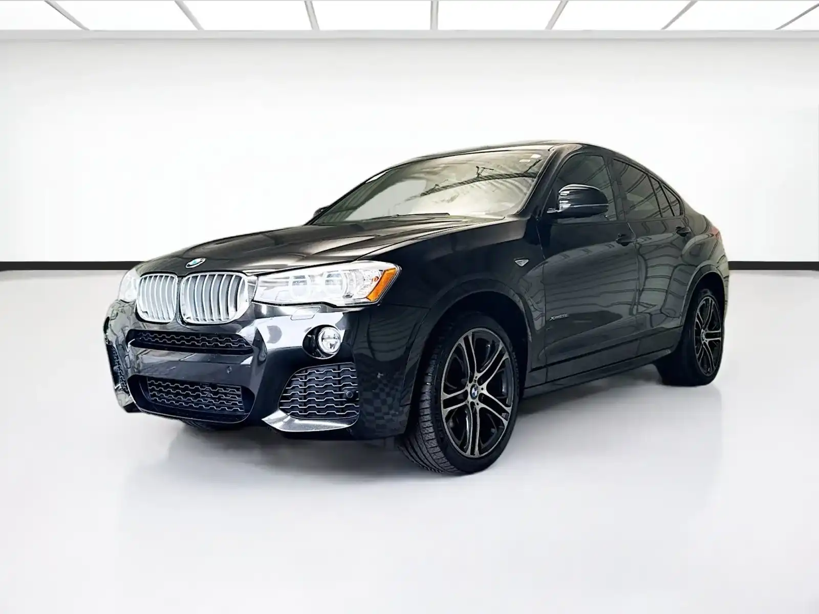 2018 BMW X4 xDrive28i's photo